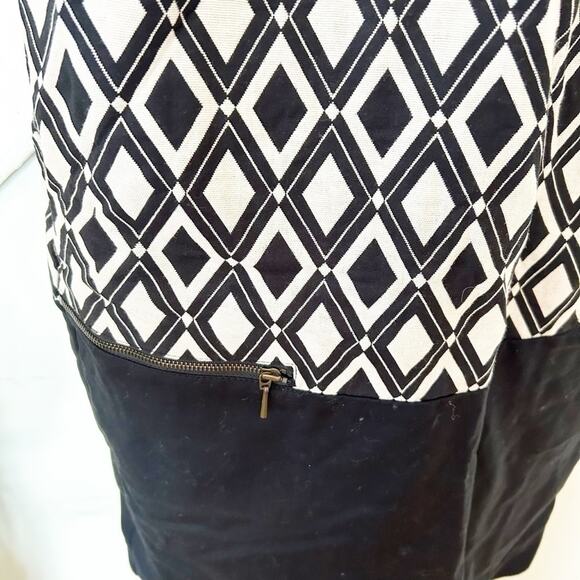 Worthington Black White Diamond Color Block Sleeveless Zip Pocket Shift Dress 4 - Picture 3 of 5
